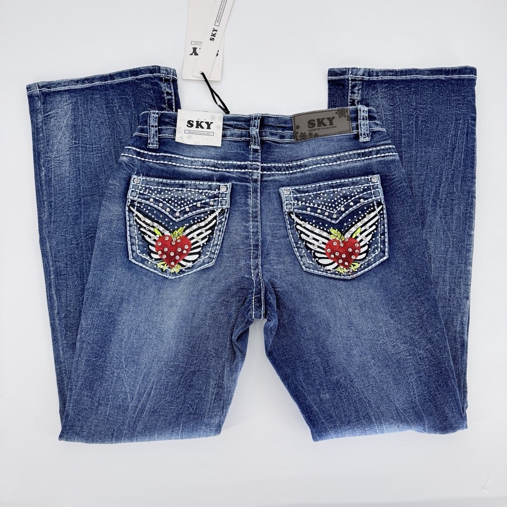 SKY Premium Collection Low Rise Bootcut Jeans Heart Wings Rhinestone 9/10 NWT - Picture 1 of 6